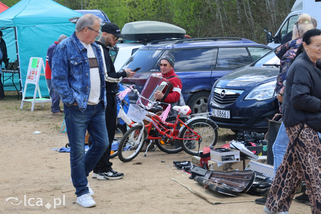Szukasz czegoś. Zajedź do Bartoszowa