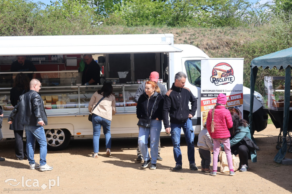 Szukasz czegoś. Zajedź do Bartoszowa