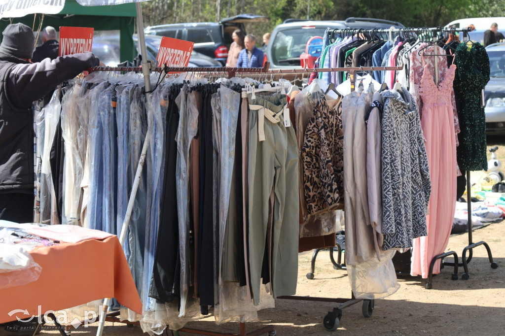 Szukasz czegoś. Zajedź do Bartoszowa