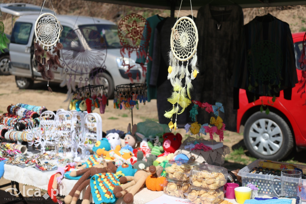 Szukasz czegoś. Zajedź do Bartoszowa