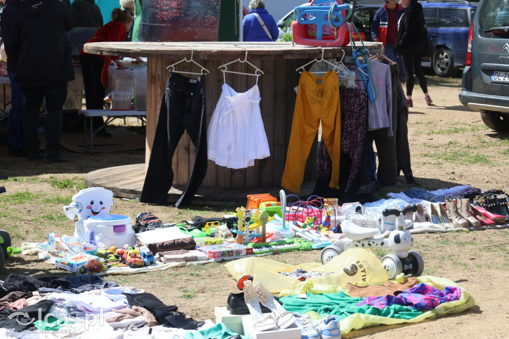 Szukasz czegoś. Zajedź do Bartoszowa