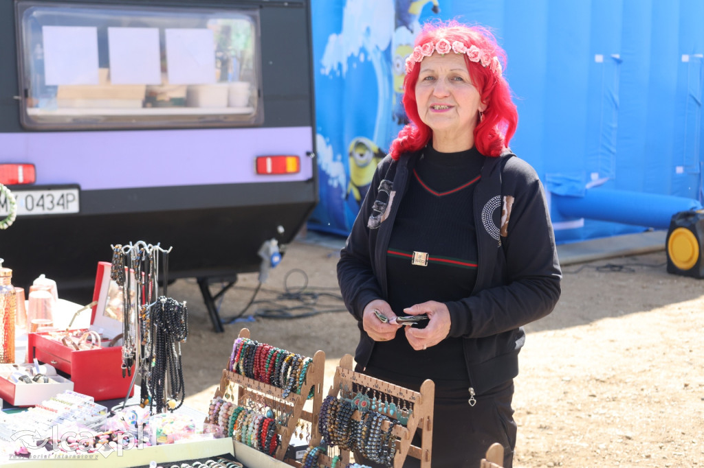 Szukasz czegoś. Zajedź do Bartoszowa