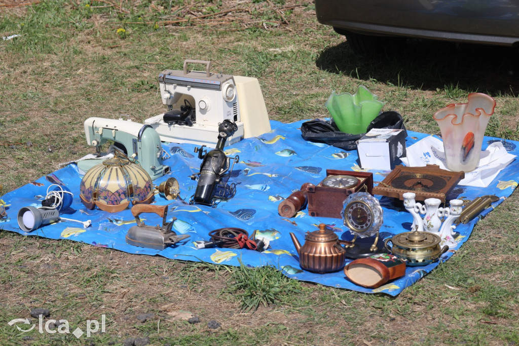 Szukasz czegoś. Zajedź do Bartoszowa