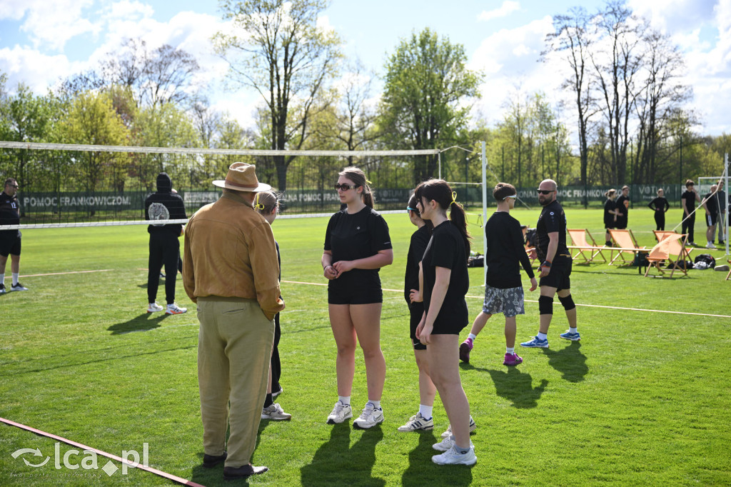 Wiosenna siatkówka w Parku Miejskim