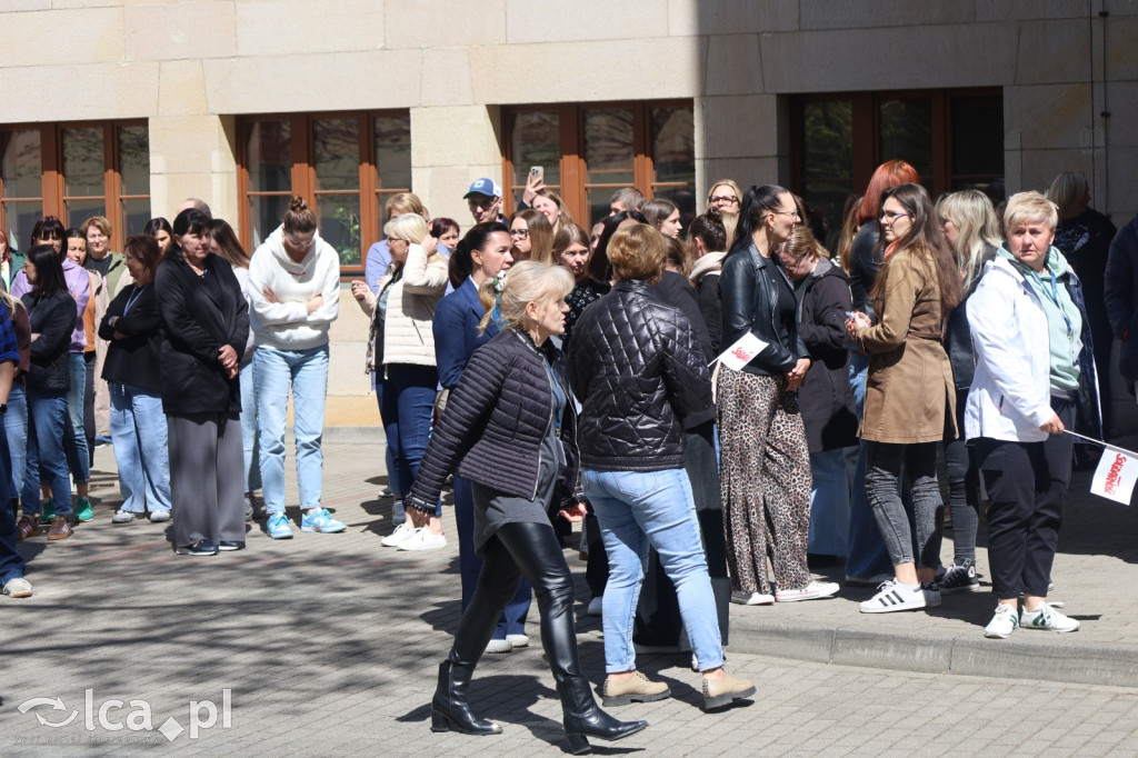 Protest przed legnickim ZUSem!