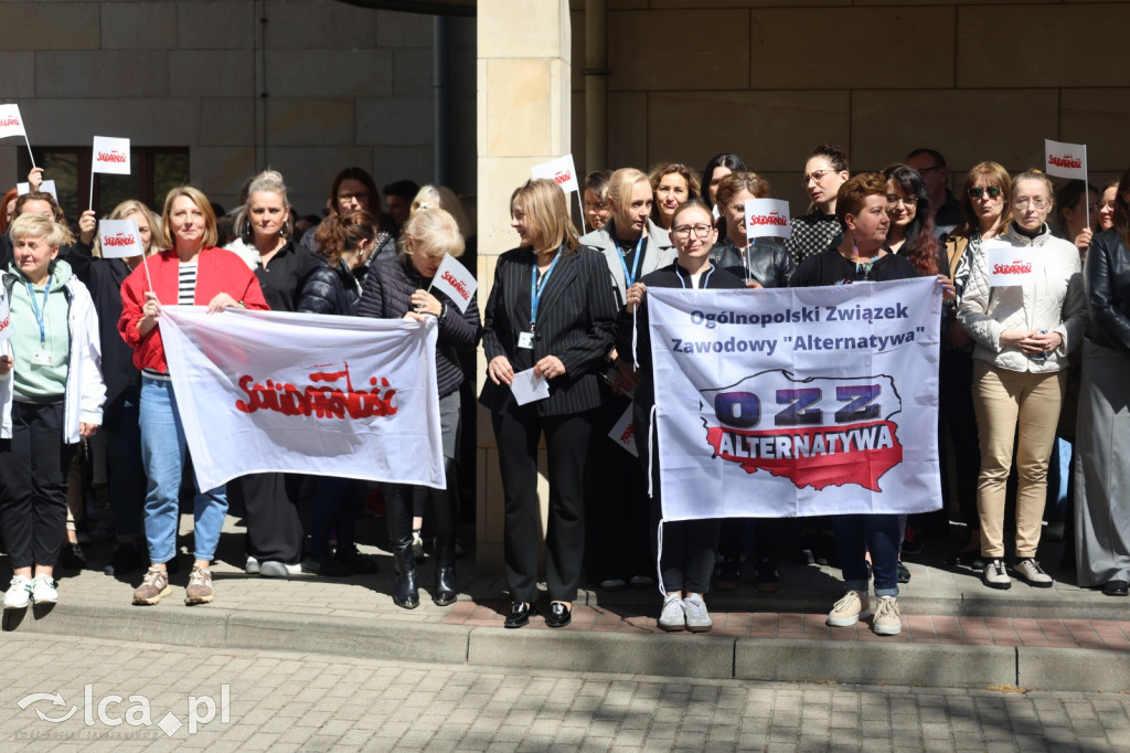 Protest przed legnickim ZUSem!