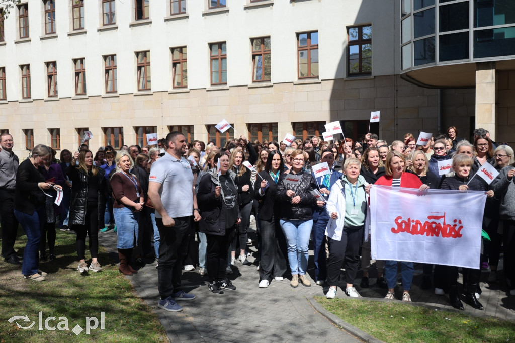 Protest przed legnickim ZUSem!