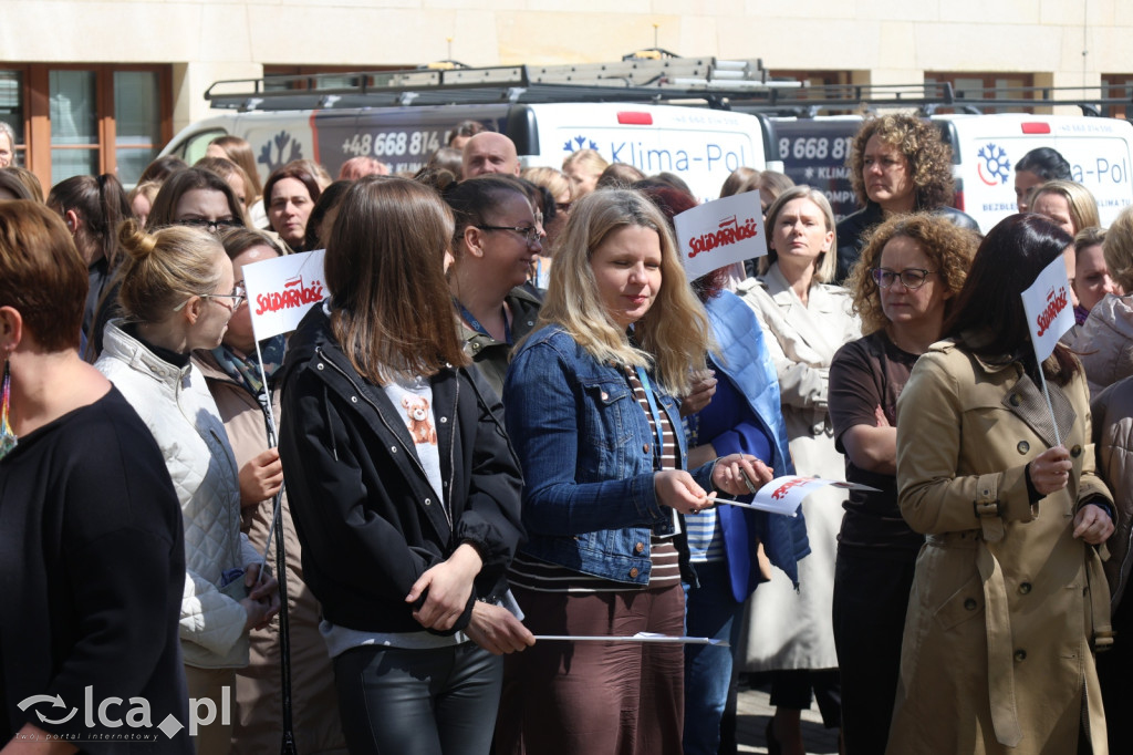 Protest przed legnickim ZUSem!