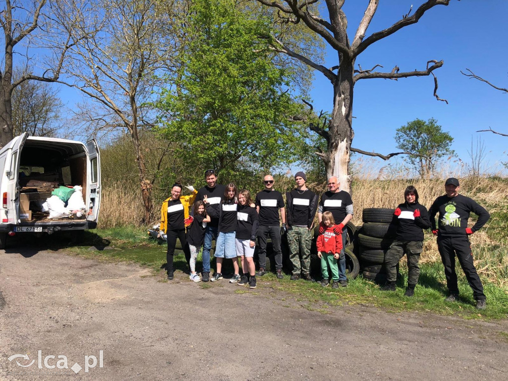 Wspólna akcja sprzątania w gminie Kunice