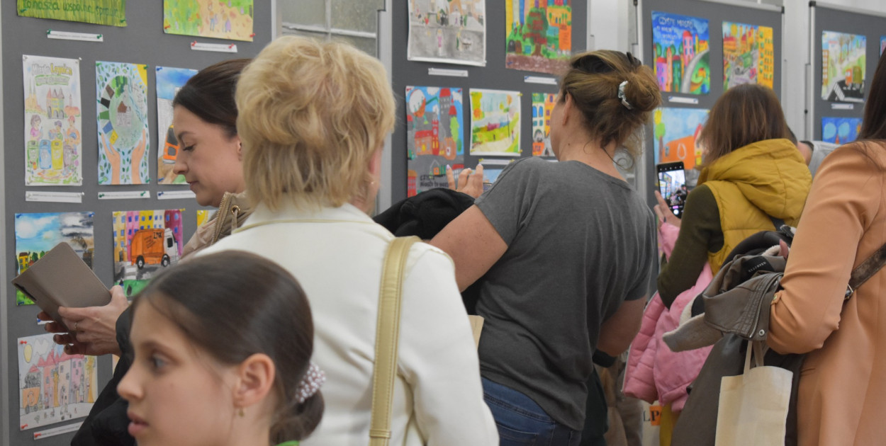 Ponad 300 wizji czystego świata!