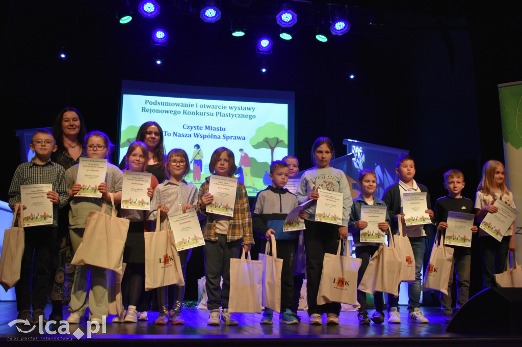 Ponad 300 wizji czystego świata!