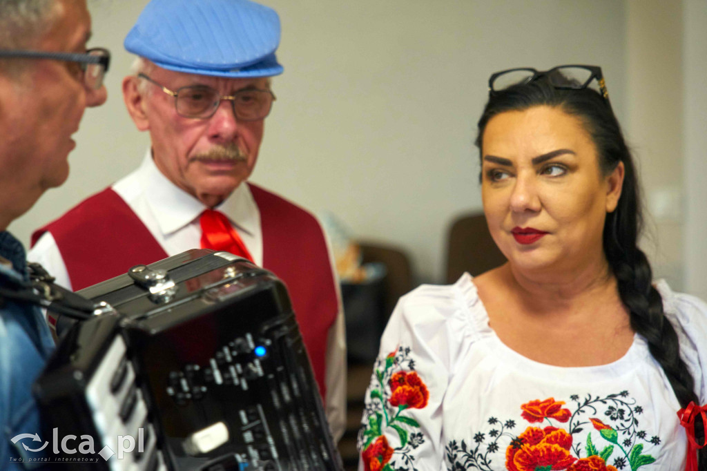 SAMOTNOŚĆ odchodzi w odstawkę