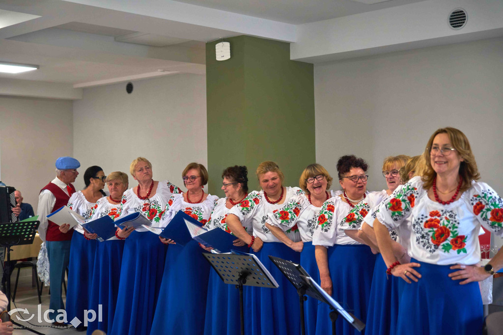 SAMOTNOŚĆ odchodzi w odstawkę