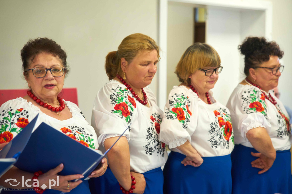SAMOTNOŚĆ odchodzi w odstawkę
