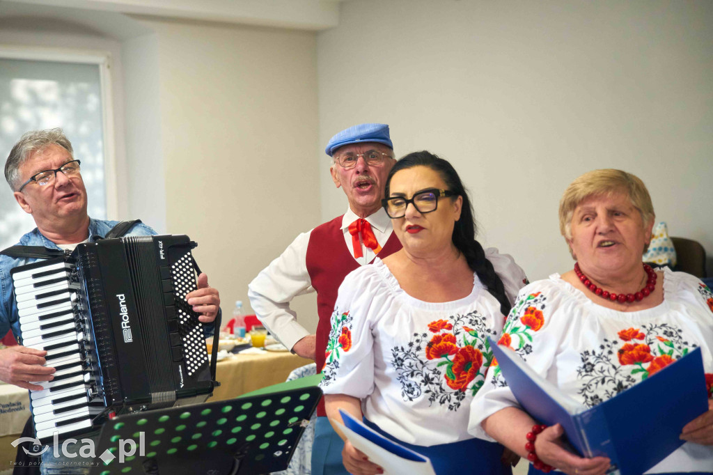 SAMOTNOŚĆ odchodzi w odstawkę