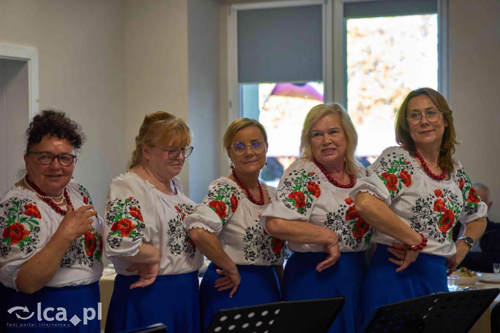 SAMOTNOŚĆ odchodzi w odstawkę