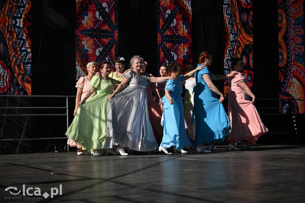 Majówka w rytmie barwnego folkloru