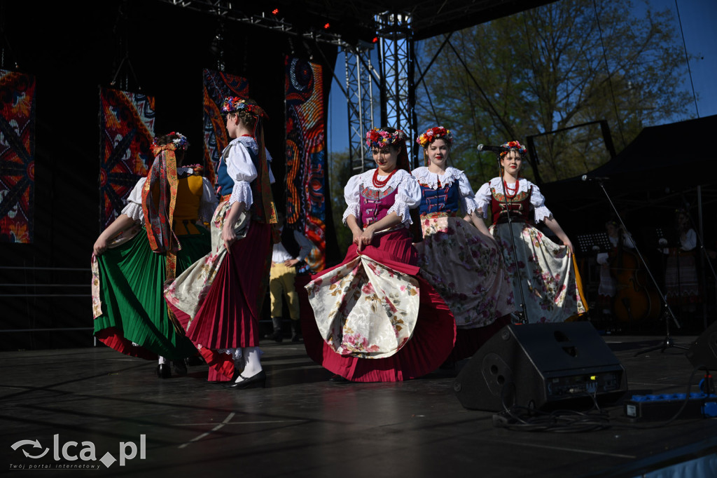 Majówka w rytmie barwnego folkloru
