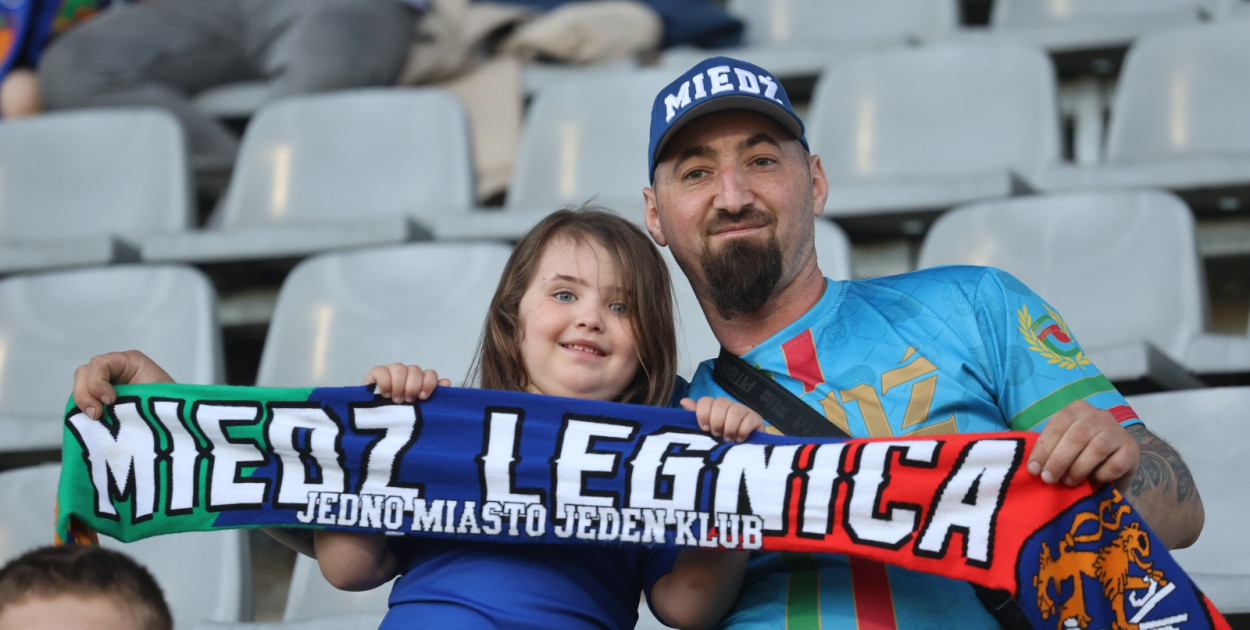 Kibice na meczu Miedź Legnica - Stal Mielec