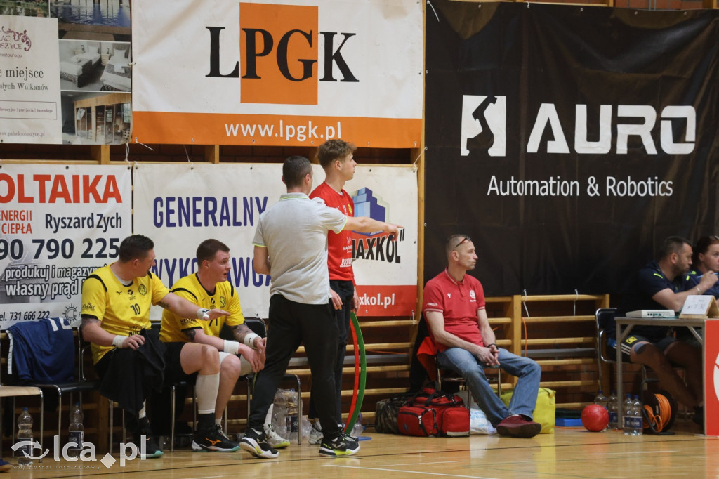 Emocje do samej końcowej syreny