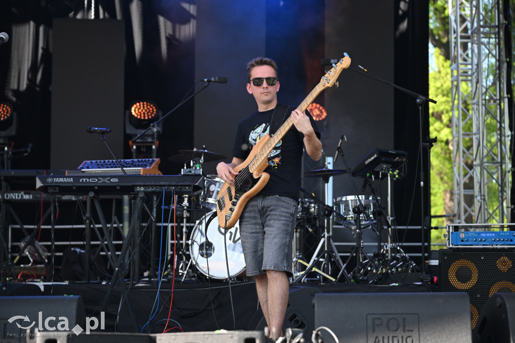 Moodglass i The Wonderland na początek
