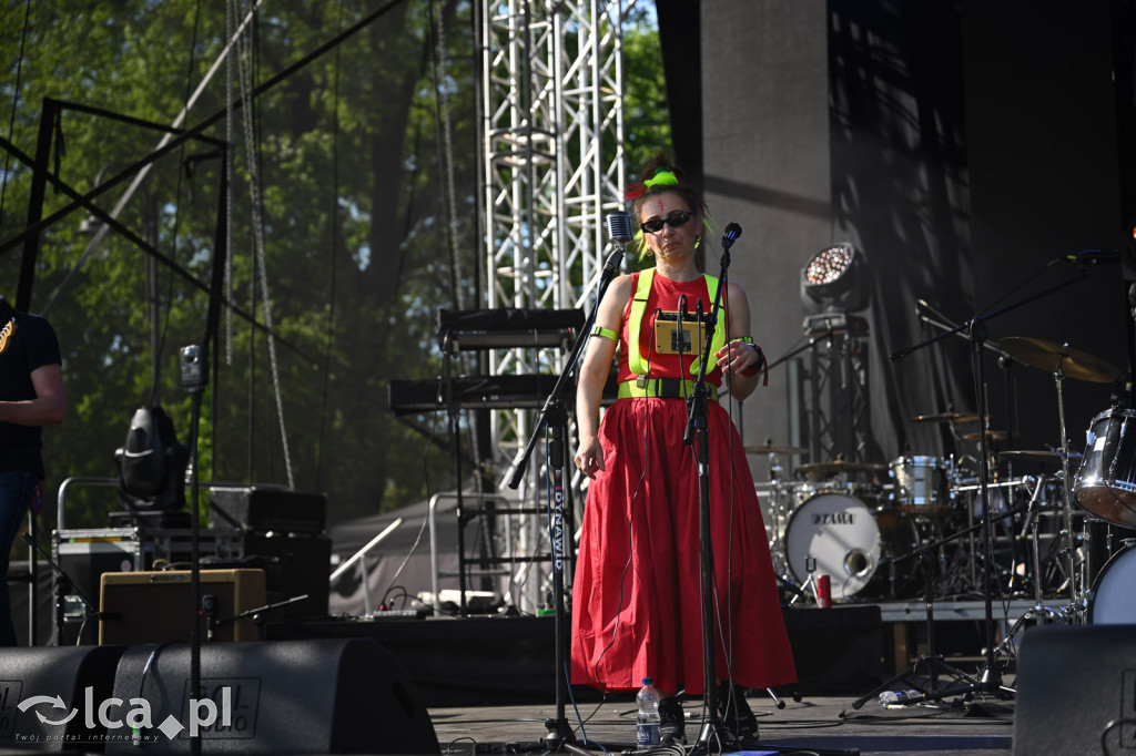 Moodglass i The Wonderland na początek