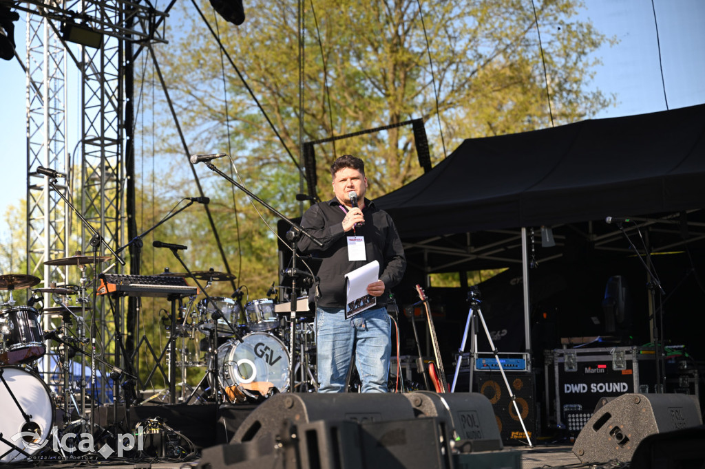 Moodglass i The Wonderland na początek