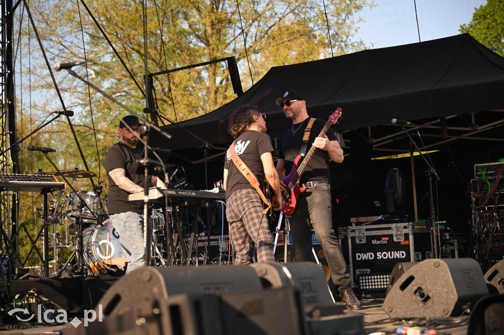 Moodglass i The Wonderland na początek