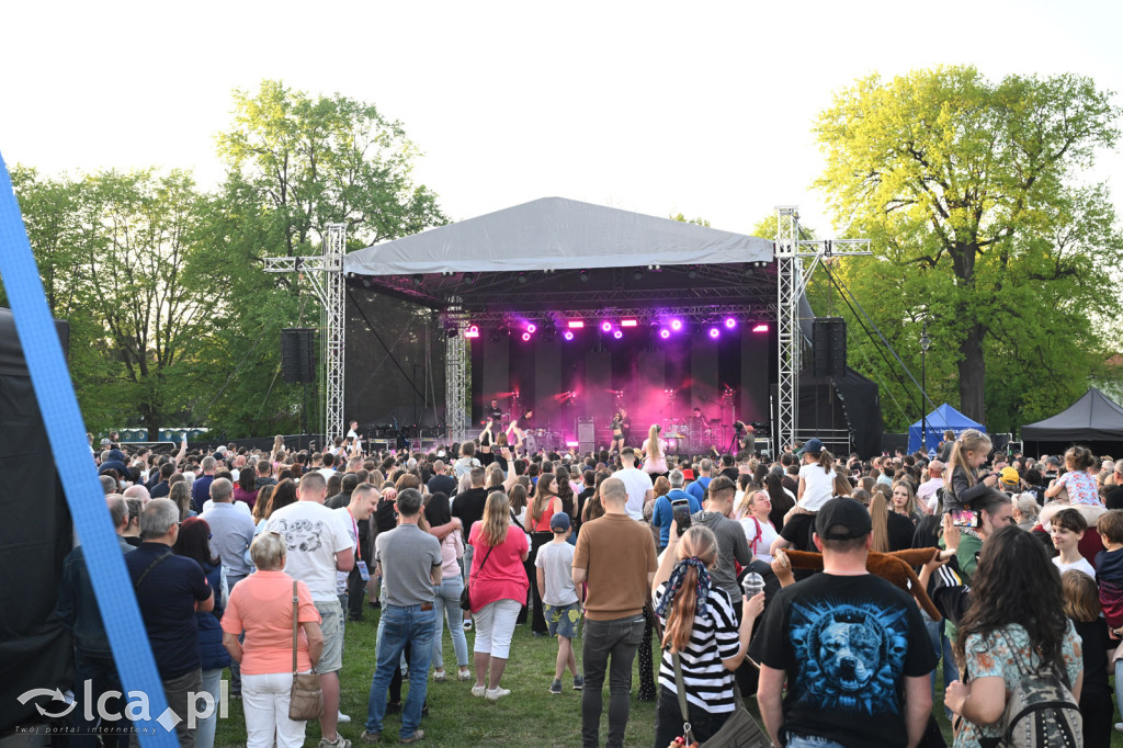 Moodglass i The Wonderland na początek