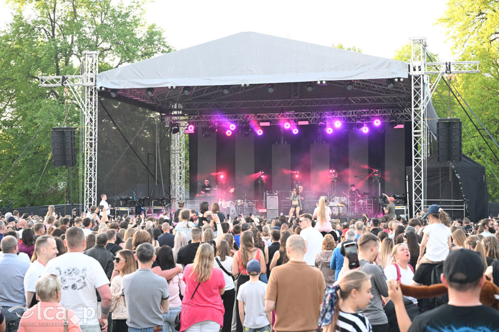Moodglass i The Wonderland na początek