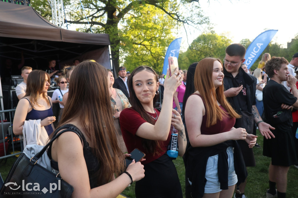Moodglass i The Wonderland na początek