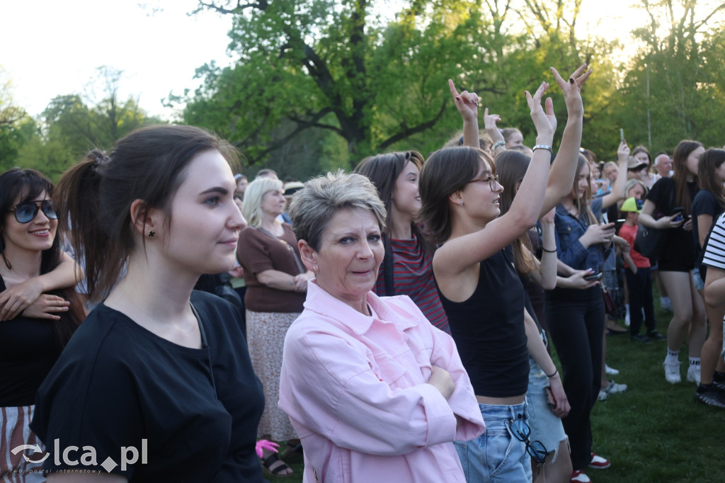 Moodglass i The Wonderland na początek