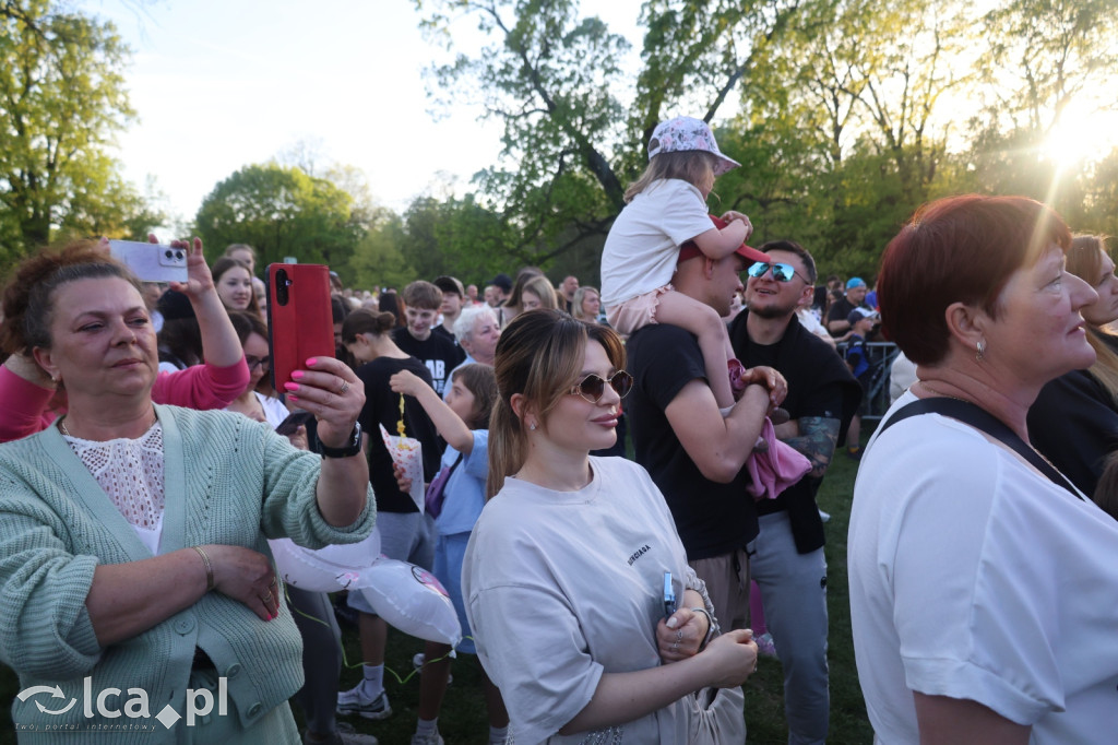 Moodglass i The Wonderland na początek