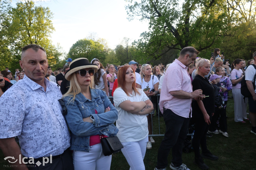 Moodglass i The Wonderland na początek