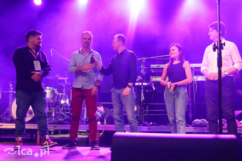 Moodglass i The Wonderland na początek