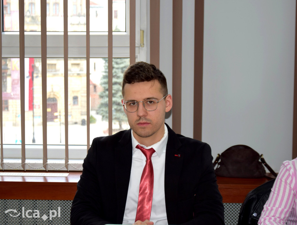 Sesja rady powiatu z pakietem uchwał