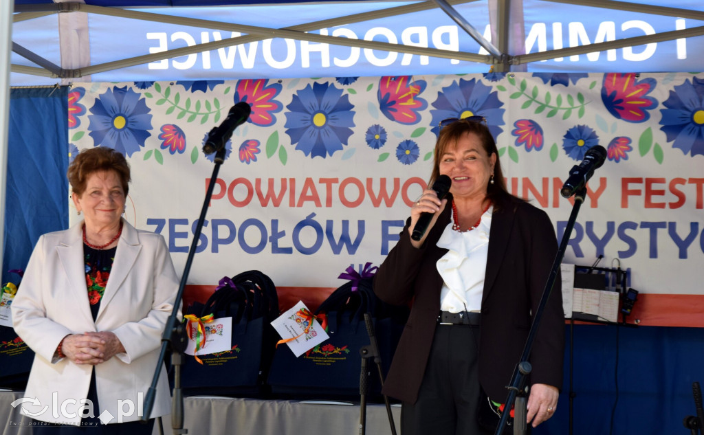 Folklor i tradycja spotkały się w Prochowicach