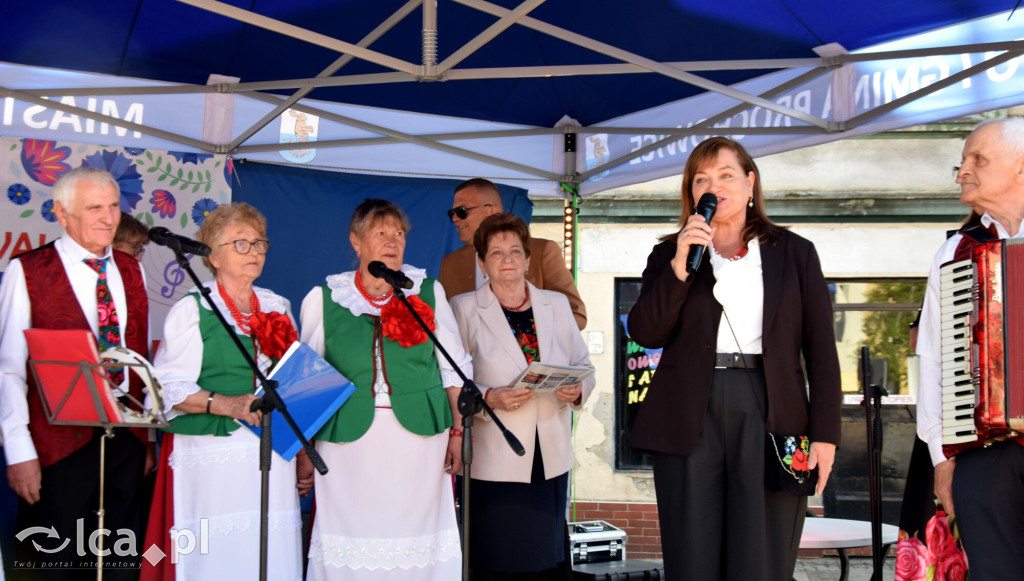 Folklor i tradycja spotkały się w Prochowicach