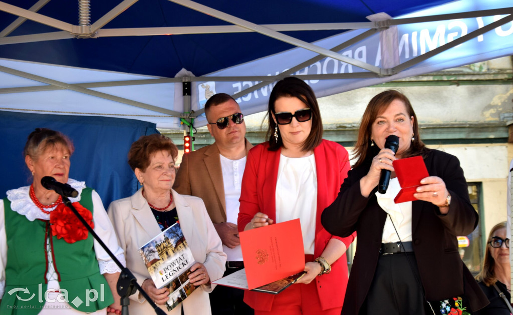 Folklor i tradycja spotkały się w Prochowicach