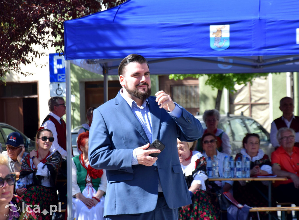 Folklor i tradycja spotkały się w Prochowicach