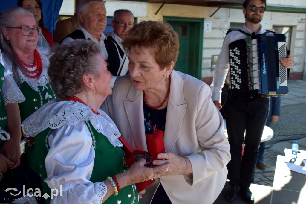 Folklor i tradycja spotkały się w Prochowicach