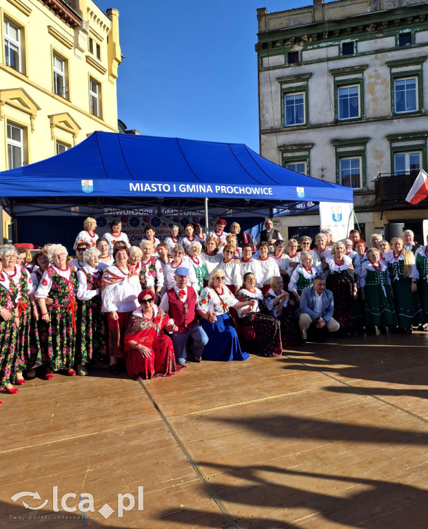 Folklor i tradycja spotkały się w Prochowicach