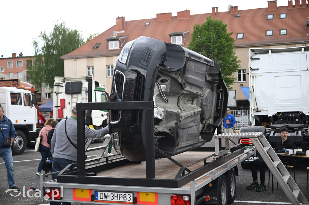 Konie mechaniczne i wielkie emocje w Samochodówce