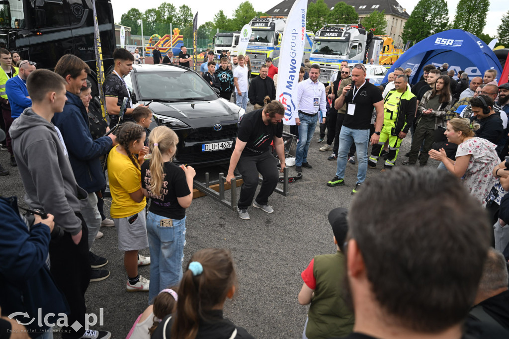 Konie mechaniczne i wielkie emocje w Samochodówce
