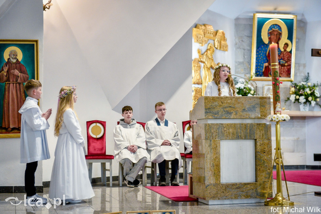 Komunia w kościele pw. Matki Bożej Częstochowskiej