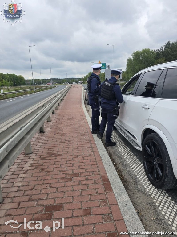 Sypnęło mandatami na trasie S3