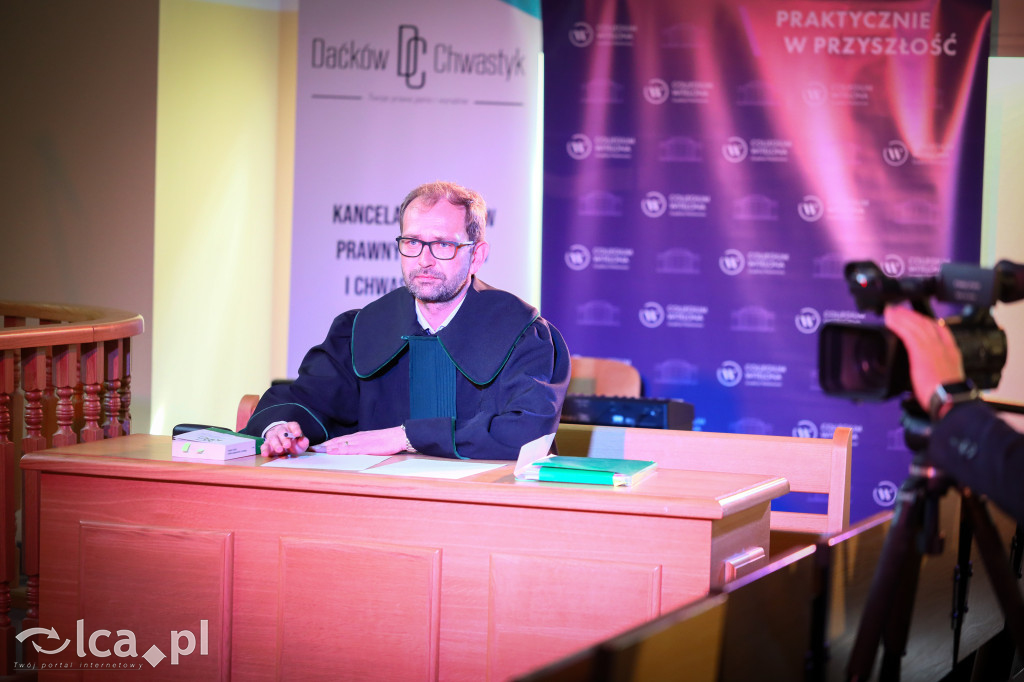 Studenci prawa stanęli do pojedynku na słowa