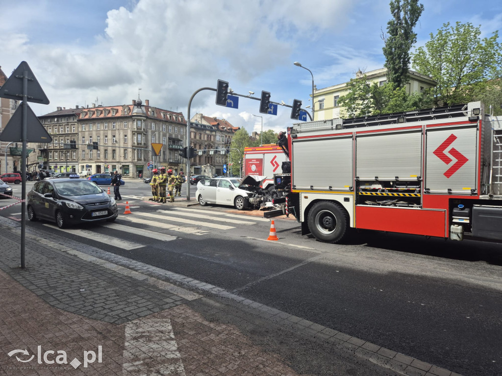 Kolizja na Libana. Toyota na pasach