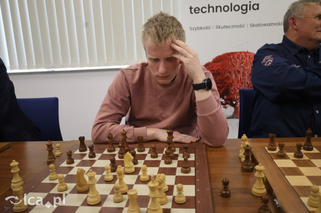 Eduardas Rozentalis triumfuje w Legnicy