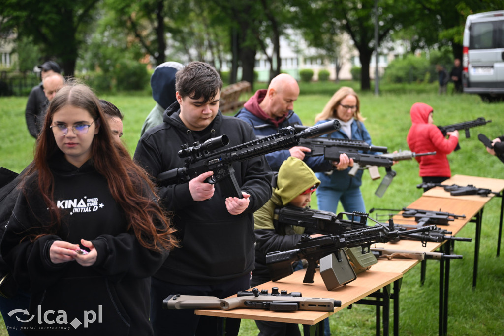 Wojskowy piknik u Zawiszy Czarnego